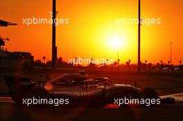 Valtteri Bottas (FIN) Mercedes AMG F1 W09. 23.11.2018. Formula 1 World Championship, Rd 21, Abu Dhabi Grand Prix, Yas Marina Circuit, Abu Dhabi, Practice Day.