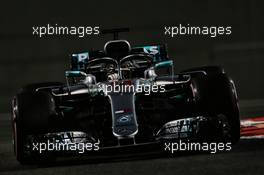 Lewis Hamilton (GBR) Mercedes AMG F1 W09. 23.11.2018. Formula 1 World Championship, Rd 21, Abu Dhabi Grand Prix, Yas Marina Circuit, Abu Dhabi, Practice Day.