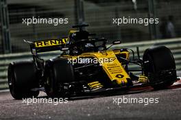 Nico Hulkenberg (GER) Renault Sport F1 Team RS18. 23.11.2018. Formula 1 World Championship, Rd 21, Abu Dhabi Grand Prix, Yas Marina Circuit, Abu Dhabi, Practice Day.
