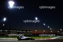 Sergey Sirotkin (RUS) Williams FW41. 23.11.2018. Formula 1 World Championship, Rd 21, Abu Dhabi Grand Prix, Yas Marina Circuit, Abu Dhabi, Practice Day.