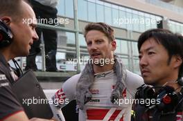 Romain Grosjean (FRA) Haas F1 Team VF-18. 25.11.2018. Formula 1 World Championship, Rd 21, Abu Dhabi Grand Prix, Yas Marina Circuit, Abu Dhabi, Race Day.
