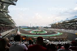 Lance Stroll (CDN) Williams FW41. 25.11.2018. Formula 1 World Championship, Rd 21, Abu Dhabi Grand Prix, Yas Marina Circuit, Abu Dhabi, Race Day.