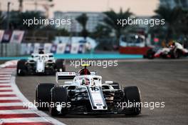 Charles Leclerc (MON) Sauber F1 Team C37. 24.11.2018. Formula 1 World Championship, Rd 21, Abu Dhabi Grand Prix, Yas Marina Circuit, Abu Dhabi, Qualifying Day.