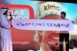 Fernando Alonso (ESP) McLaren at a presentation at possibly his final F1 Grand Prix. 24.11.2018. Formula 1 World Championship, Rd 21, Abu Dhabi Grand Prix, Yas Marina Circuit, Abu Dhabi, Qualifying Day.