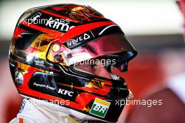 Stoffel Vandoorne (BEL) McLaren. 24.11.2018. Formula 1 World Championship, Rd 21, Abu Dhabi Grand Prix, Yas Marina Circuit, Abu Dhabi, Qualifying Day.