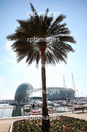 Yas Marina atmosphere. 22.11.2018. Formula 1 World Championship, Rd 21, Abu Dhabi Grand Prix, Yas Marina Circuit, Abu Dhabi, Preparation Day.