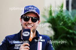 Sergio Perez (MEX) Racing Point Force India F1 Team with the media. 22.11.2018. Formula 1 World Championship, Rd 21, Abu Dhabi Grand Prix, Yas Marina Circuit, Abu Dhabi, Preparation Day.