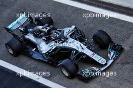 Valtteri Bottas (FIN) Mercedes AMG F1 W09. 27.11.2018. Formula 1 Testing, Yas Marina Circuit, Abu Dhabi, Wednesday.