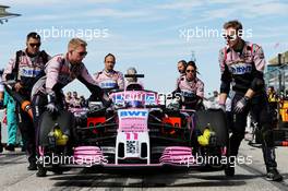 Sergio Perez (MEX) Racing Point Force India F1 VJM11 on the grid. 21.10.2018. Formula 1 World Championship, Rd 18, United States Grand Prix, Austin, Texas, USA, Race Day.