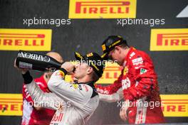 Max Verstappen (NLD) Red Bull Racing celebrates his second position on the podium.` 21.10.2018. Formula 1 World Championship, Rd 18, United States Grand Prix, Austin, Texas, USA, Race Day.