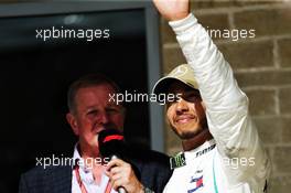 Lewis Hamilton (GBR) Mercedes AMG F1 with Martin Brundle (GBR) Sky Sports Commentator in parc ferme. 21.10.2018. Formula 1 World Championship, Rd 18, United States Grand Prix, Austin, Texas, USA, Race Day.