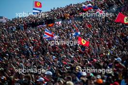 Fans in the grandstand. 21.10.2018. Formula 1 World Championship, Rd 18, United States Grand Prix, Austin, Texas, USA, Race Day.