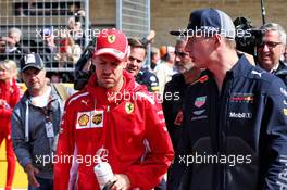 (L to R): Sebastian Vettel (GER) Ferrari with Max Verstappen (NLD) Red Bull Racing on the drivers parade. 21.10.2018. Formula 1 World Championship, Rd 18, United States Grand Prix, Austin, Texas, USA, Race Day.