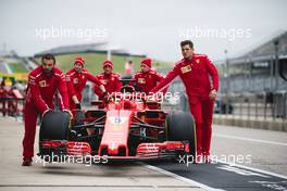 Ferrari SF71H of Sebastian Vettel (GER) Ferrari pushed down the pit lane by mechanics. 18.10.2018. Formula 1 World Championship, Rd 18, United States Grand Prix, Austin, Texas, USA, Preparation Day.