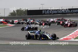Race 1, Start of the race 07.04.2018. FIA Formula 2 Championship, Rd 1, Sakhir, Bahrain, Saturday.
