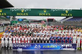 The drivers' group photo. 12.06.2018. FIA World Endurance Championship, Le Mans 24 Hours, Preview, Le Mans, France. Tuesday.