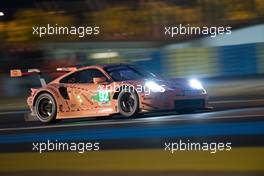 Michael Christensen (DEN) / Kevin Estre (FRA) / Laurens Valthoor (BEL) #92 Porsche GT Team, Porsche 911 RSR. 14.06.2018. FIA World Endurance Championship, Le Mans 24 Hours, Qualifying, Le Mans, France. Thursday.