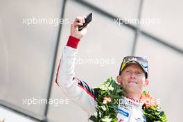 Mike Conway (GBR) Toyota Gazoo Racing celebrates his second position on the podium. 16-17.06.2018. FIA World Endurance Championship, Le Mans 24 Hours, Race, Le Mans, France.