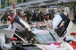 (L to R): Mike Conway (GBR) / Kamui Kobayashi (JPN) / Jose Maria Lopez (ARG) #07 Toyota Gazoo Racing Toyota TS050 Hybrid celebrate in parc ferme. 14.10.2018. FIA World Endurance Championship, Round 4, Six Hours of Fuji, Fuji, Japan, Sunday.