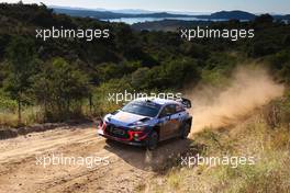 Andreas Mikkelsen (NOR)-Anders Jaeger(NOR) HYUNDAI i20 Coupe WRC, HYUNDAI SHELL MOBIS WRT 26-29.04.2018. FIA World Rally Championship, Rd 5, Rally Argentina, Villa Carlos Paz, Argentina.