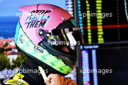 Daniel Ricciardo (AUS) Renault F1 Team. 15.03.2019. Formula 1 World Championship, Rd 1, Australian Grand Prix, Albert Park, Melbourne, Australia, Practice Day.