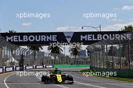 Daniel Ricciardo (AUS) Renault F1 Team RS19. 15.03.2019. Formula 1 World Championship, Rd 1, Australian Grand Prix, Albert Park, Melbourne, Australia, Practice Day.