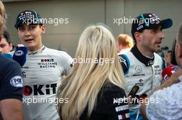 (L to R): George Russell (GBR) Williams Racing and team mate Robert Kubica (POL) Williams Racing with the media. 16.03.2019. Formula 1 World Championship, Rd 1, Australian Grand Prix, Albert Park, Melbourne, Australia, Qualifying Day.