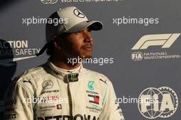 Pole for Lewis Hamilton (GBR) Mercedes AMG F1 W10. Australian Grand Prix, Albert Park, Melbourne, Australia, Qualifying Day.