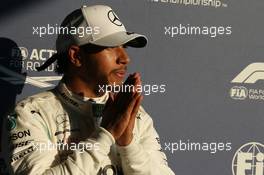 Pole for Lewis Hamilton (GBR) Mercedes AMG F1 W10.  16.03.2019. Formula 1 World Championship, Rd 1, Australian Grand Prix, Albert Park, Melbourne, Australia, Qualifying Day.