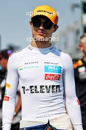 Lando Norris (GBR) McLaren. 17.03.2019. Formula 1 World Championship, Rd 1, Australian Grand Prix, Albert Park, Melbourne, Australia, Race Day.