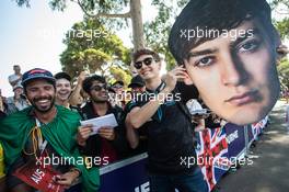 George Russell (GBR) Williams Racing with fans. 17.03.2019. Formula 1 World Championship, Rd 1, Australian Grand Prix, Albert Park, Melbourne, Australia, Race Day.