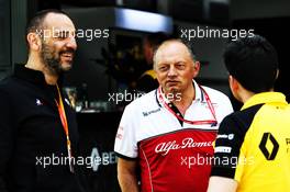 Cyril Abiteboul (FRA) Renault Sport F1 Managing Director (Left) and Frederic Vasseur (FRA) Alfa Romeo Racing Team Principal (Centre). 14.03.2019. Formula 1 World Championship, Rd 1, Australian Grand Prix, Albert Park, Melbourne, Australia, Preparation Day.