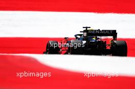Daniel Ricciardo (AUS) Renault F1 Team RS19. 28.06.2019. Formula 1 World Championship, Rd 9, Austrian Grand Prix, Spielberg, Austria, Practice Day.