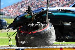 The damaged Mercedes AMG F1 W10 of Valtteri Bottas (FIN) after he crashed in the second practice session. 28.06.2019. Formula 1 World Championship, Rd 9, Austrian Grand Prix, Spielberg, Austria, Practice Day.