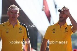 Alan Permane (GBR), Renault Sport F1 Team Trackside Operations Director and Daniel Ricciardo (AUS), Renault F1 Team  28.06.2019. Formula 1 World Championship, Rd 9, Austrian Grand Prix, Spielberg, Austria, Practice Day.