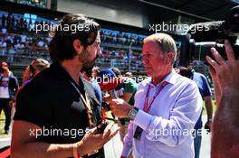 Milo Ventimiglia (USA) Actor on the grid with Martin Brundle (GBR) Sky Sports Commentator. 30.06.2019 Formula 1 World Championship, Rd 9, Austrian Grand Prix, Spielberg, Austria, Race Day.