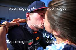 Race winner Max Verstappen (NLD) Red Bull Racing celebrates in parc ferme with girlfriend Dilara Sanlik (GER). 30.06.2019 Formula 1 World Championship, Rd 9, Austrian Grand Prix, Spielberg, Austria, Race Day.