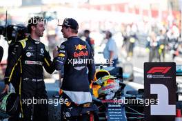 Race winner Max Verstappen (NLD) Red Bull Racing celebrates in parc ferme with former team mate Daniel Ricciardo (AUS) Renault F1 Team. 30.06.2019 Formula 1 World Championship, Rd 9, Austrian Grand Prix, Spielberg, Austria, Race Day.