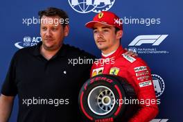 Charles Leclerc (MON) Ferrari receives the Pirelli Pole Position award from Lukas Lauda (AUT). 29.06.2019. Formula 1 World Championship, Rd 9, Austrian Grand Prix, Spielberg, Austria, Qualifying Day.