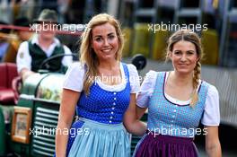 Paddock atmosphere - Formula Una girls. 27.06.2019. Formula 1 World Championship, Rd 9, Austrian Grand Prix, Spielberg, Austria, Preparation Day.