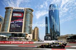 Daniel Ricciardo (AUS) Renault F1 Team RS19. 26.04.2019. Formula 1 World Championship, Rd 4, Azerbaijan Grand Prix, Baku Street Circuit, Azerbaijan, Practice Day.