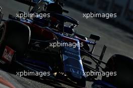 Daniil Kvyat (RUS) Scuderia Toro Rosso STR14. 27.04.2019. Formula 1 World Championship, Rd 4, Azerbaijan Grand Prix, Baku Street Circuit, Azerbaijan, Qualifying Day.