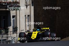 Daniel Ricciardo (AUS) Renault F1 Team RS19. 27.04.2019. Formula 1 World Championship, Rd 4, Azerbaijan Grand Prix, Baku Street Circuit, Azerbaijan, Qualifying Day.