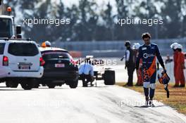 Carlos Sainz Jr (ESP) McLaren stopped at the end of the pit lane. 18.02.2019. Formula One Testing, Day One, Barcelona, Spain. Monday.