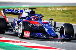 Daniil Kvyat (RUS) Scuderia Toro Rosso STR14. 18.02.2019. Formula One Testing, Day One, Barcelona, Spain. Monday.