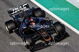 Kevin Magnussen (DEN) Haas VF-19. 19.02.2019. Formula One Testing, Day Two, Barcelona, Spain. Tuesday.