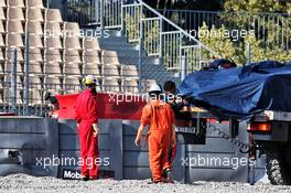 The Red Bull Racing RB15 of Pierre Gasly (FRA) Red Bull Racing is recovered back to the pits on the back of a truck. 28.02.2019. Formula One Testing, Day Three, Barcelona, Spain. Thursday.