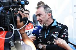 Paddy Lowe (GBR) Williams Racing Chief Technical Officer with the media. 28.02.2019. Formula One Testing, Day Three, Barcelona, Spain. Thursday.