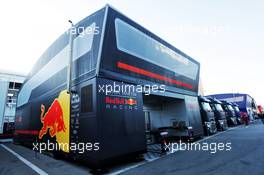 Red Bull Racing tricks in the paddock. 26.02.2019. Formula One Testing, Day One, Barcelona, Spain. Tuesday.