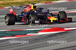 Pierre Gasly (FRA) Red Bull Racing RB15. 26.02.2019. Formula One Testing, Day One, Barcelona, Spain. Tuesday.